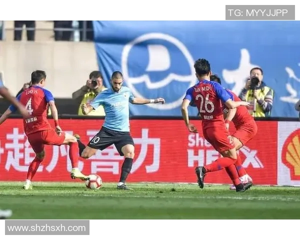 上海足球队配合分析与战术探讨助力球队提升竞技水平 上海足球队配合分析与战术探讨助力球队提升竞技水平